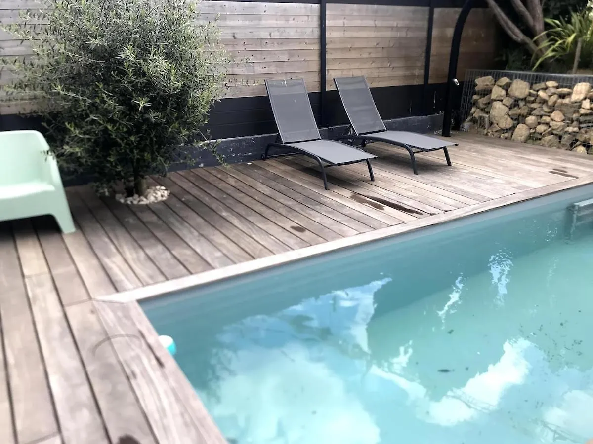 Villa Larmor-Plage 8 Personnes Avec Piscine
