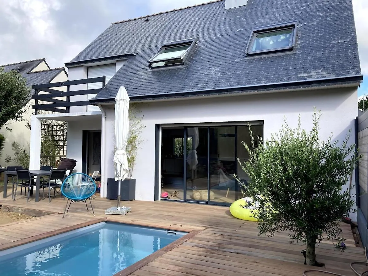Villa Larmor-Plage 8 Personnes Avec Piscine France
